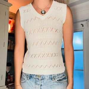 Women's Sleeveless V-Neck Knit Tank Top - Cream